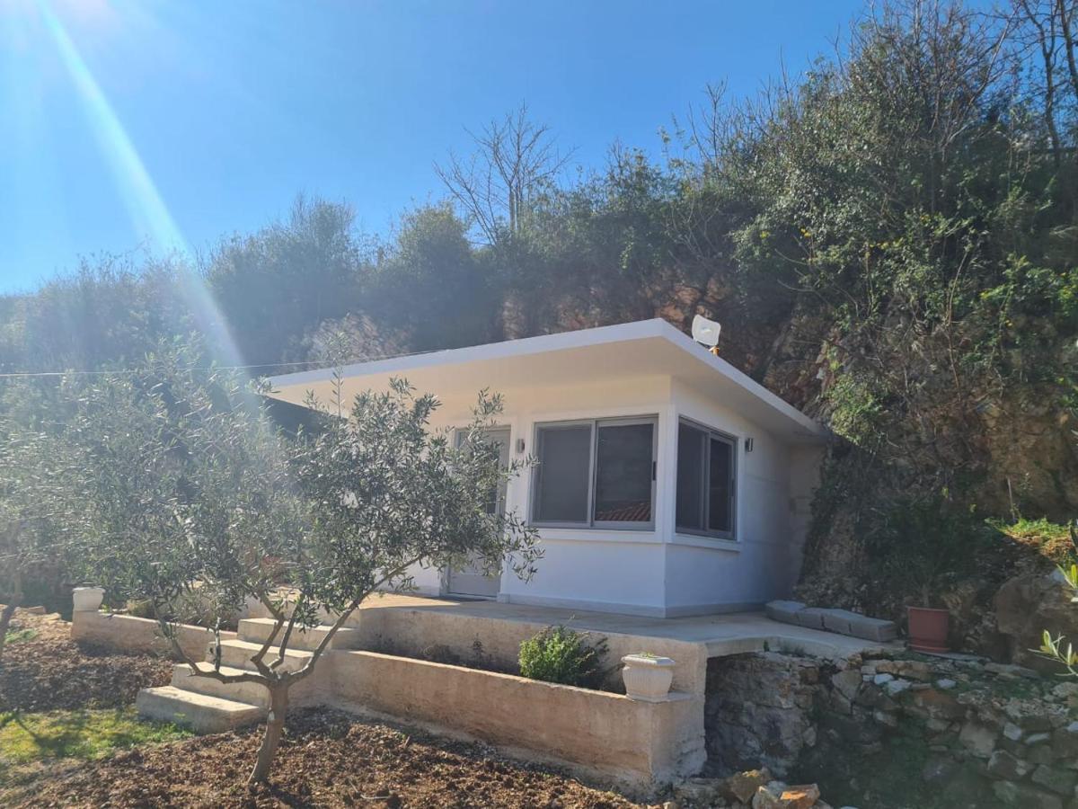 Martini Vacation Home Sarande Bagian luar foto