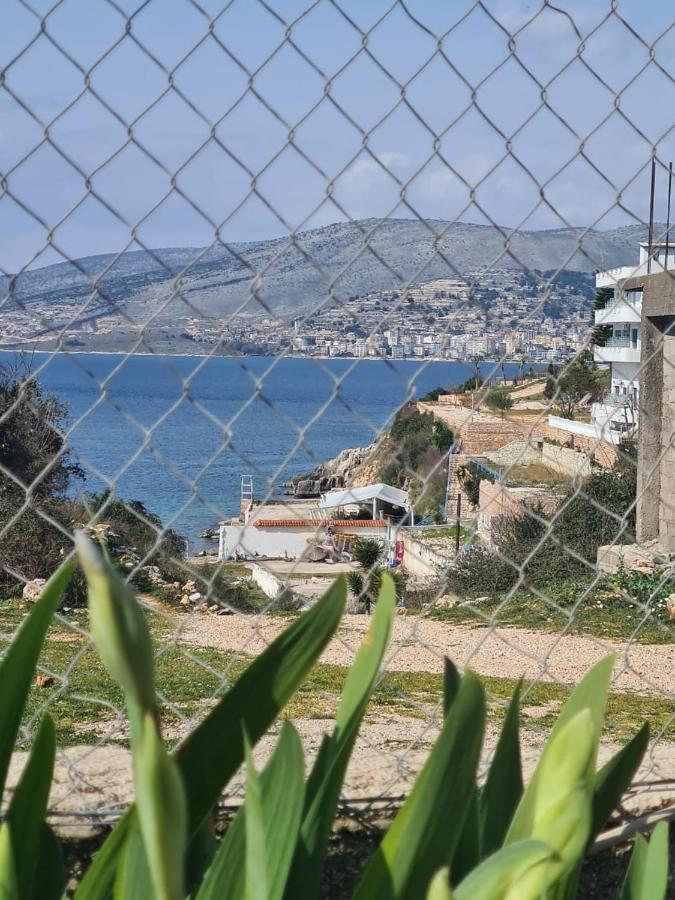 Martini Vacation Home Sarande Bagian luar foto
